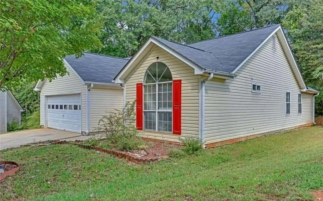 Building Photo - 1315 Sweetwater Ct