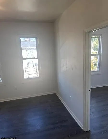 246-248 Columbia Ave #1 — Photo 8