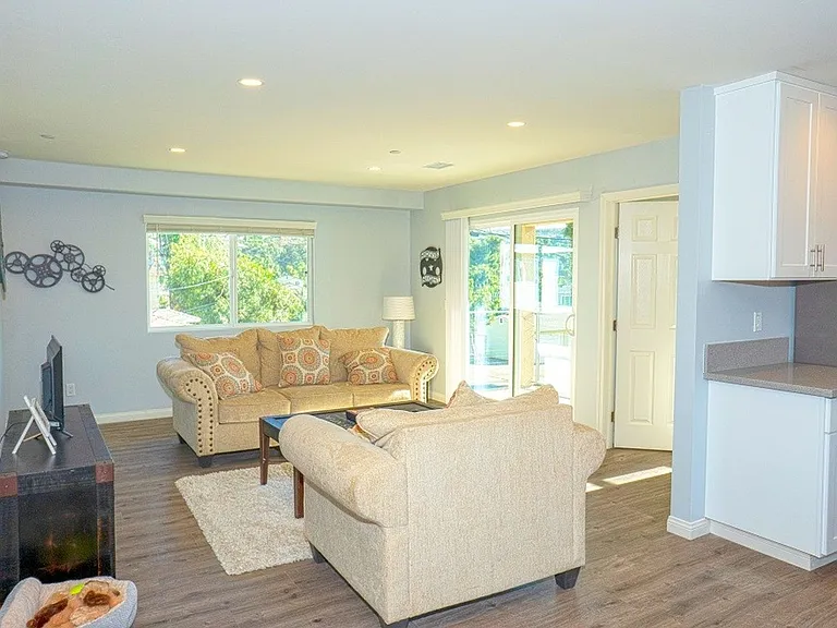 KT PB TAMPA LLC - 4355-4363 Rosebud Terrace — Photo 12