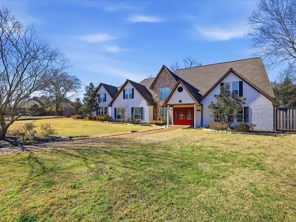 4712 Frost Pl, Orange, TX 77630