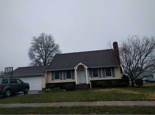 9 David Ave, Hicksville, NY 11801