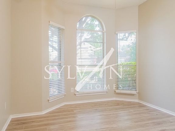 5th image of 2022 Mallard Dr
