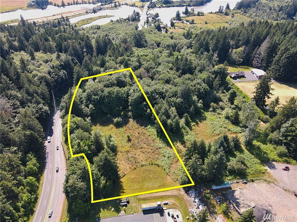 1st image of 4545 2nd Ave NW