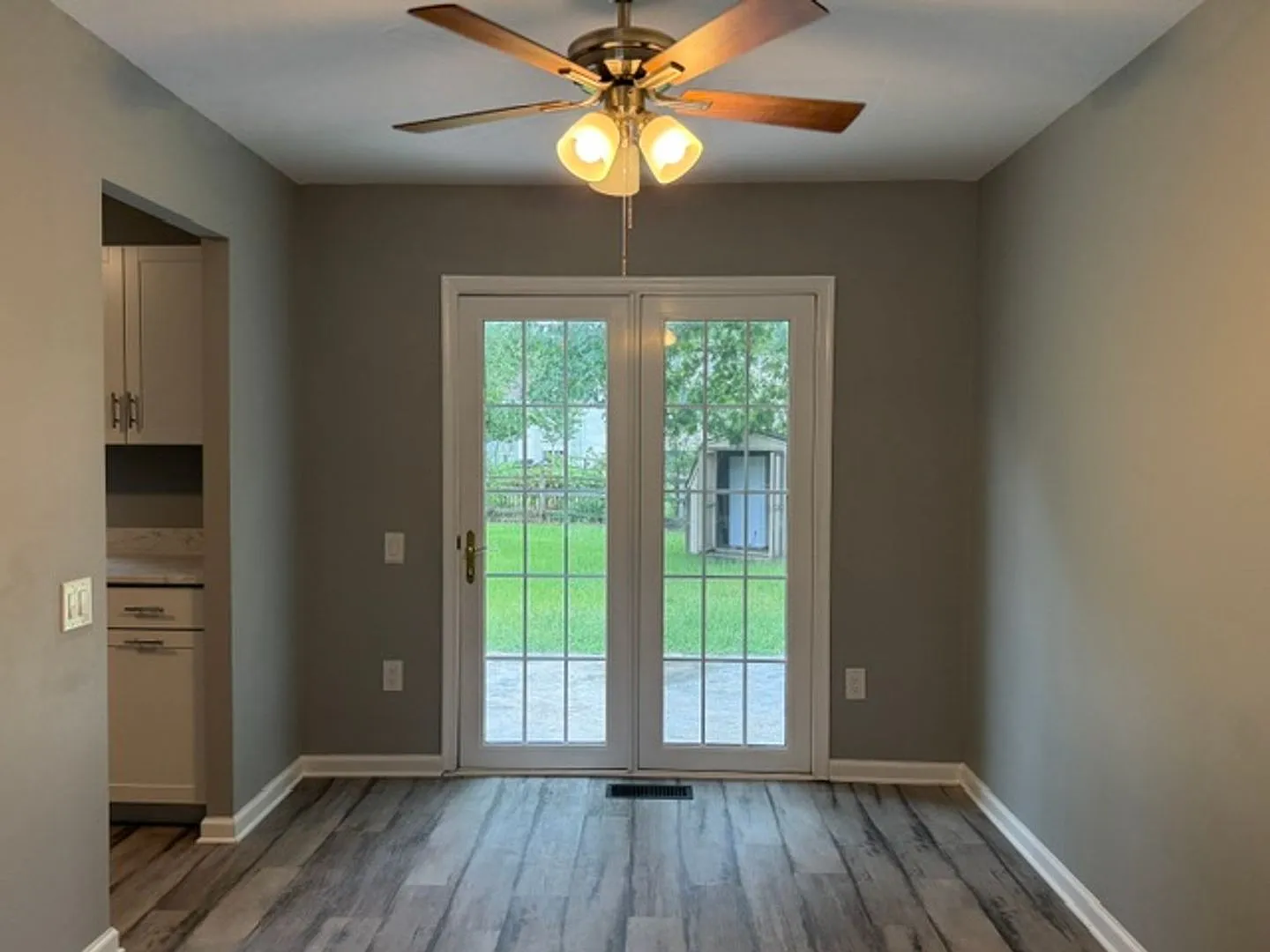 1038 Bannister Circle — Photo 4