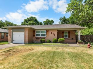 1015 W Sycamore St, Sherman, TX 75092