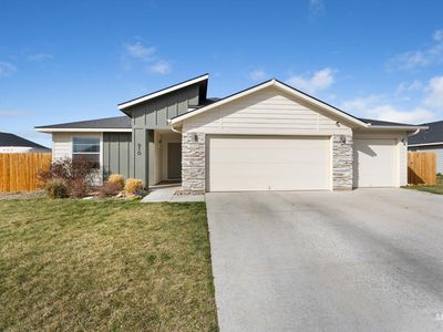 910 SW Miner St, Mountain Home, ID, 83647
