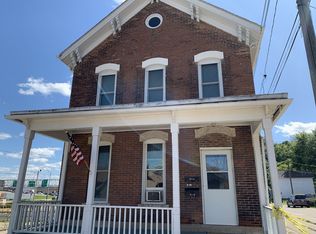 314 Jones St APT A, Dubuque, IA 52001