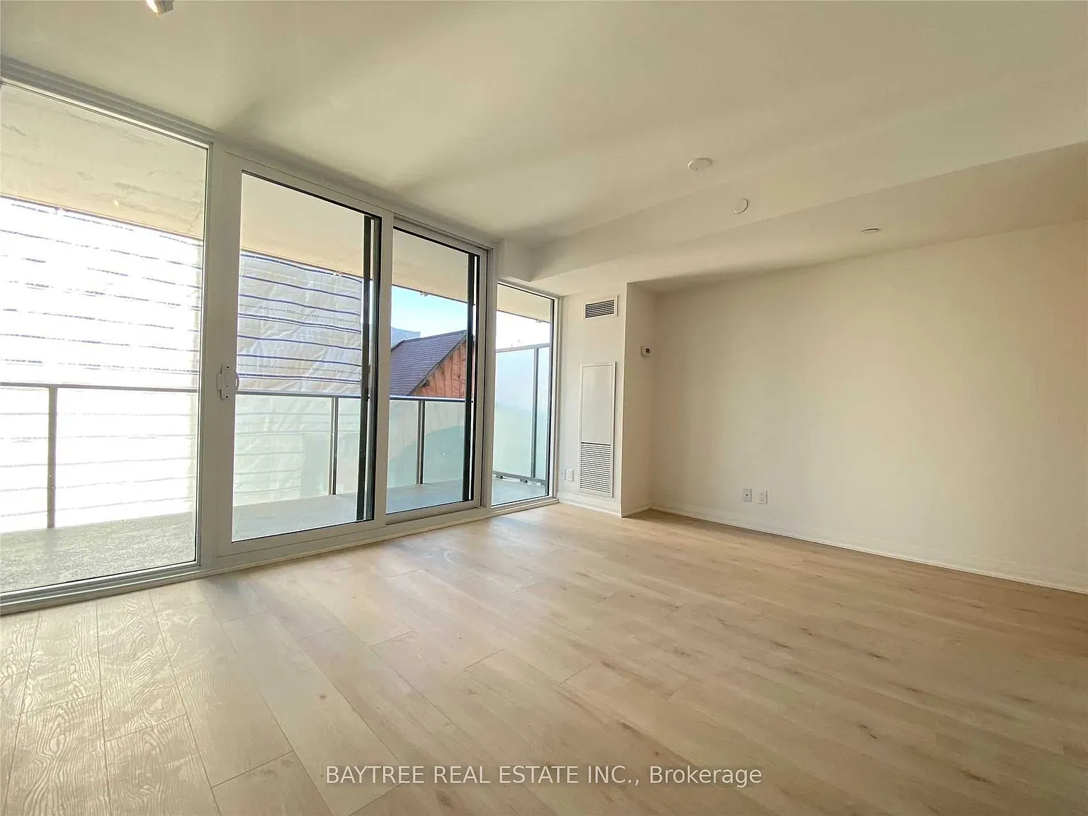 99 Foxbar Rd — Photo 3
