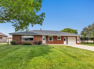 1107 Main St, Luxemburg, WI 54217