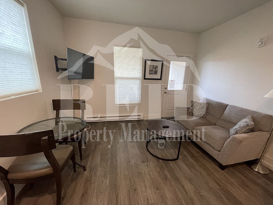 1st image of 602 4th St Unit D