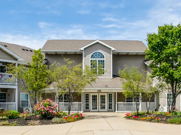 Hopkins Court Apartments