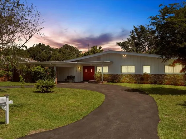 3065 Hatton St, Sarasota, FL 34237