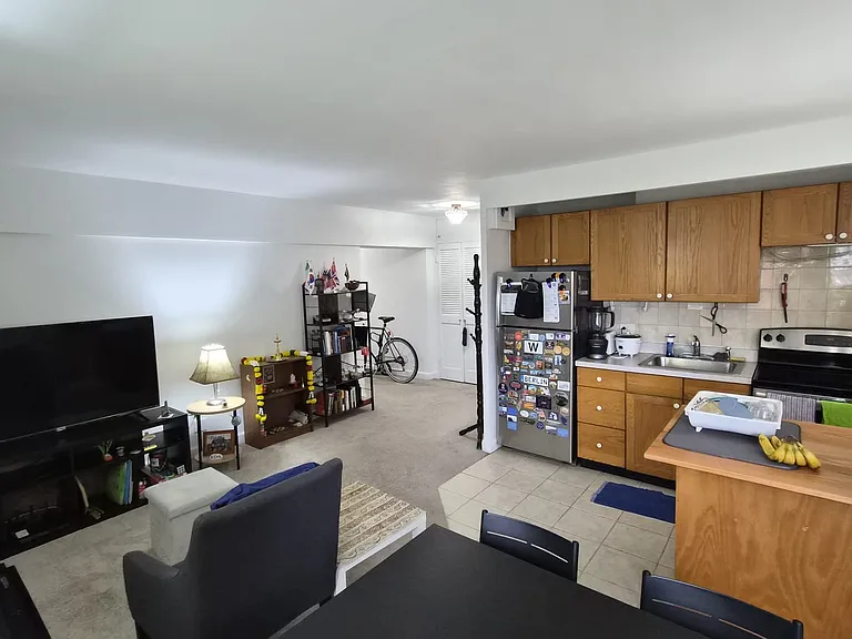 4970 N Marine Dr #721 — Photo 12