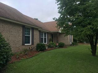 1917 Robbin Dr, Camden, SC 29020