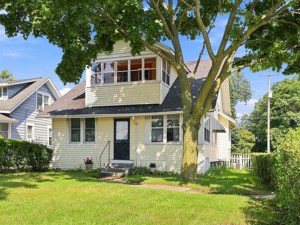 1st image of 8123 Sheridan ROAD
