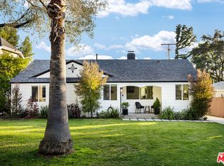 220 Kirst St, La Canada Flintridge, CA 91011