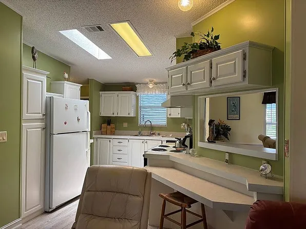 2212 Abbottwoods Ln, Orange City, FL 32763