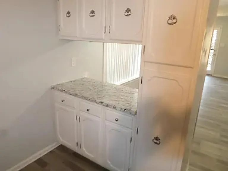 Unit Photo