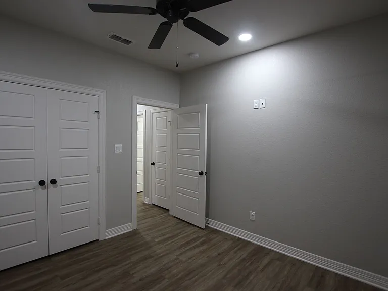 1707 Jessica Dr — Photo 14