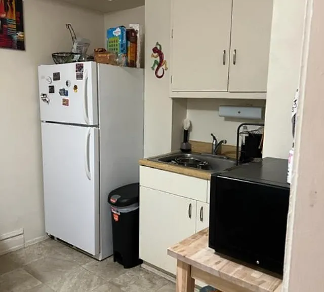 2218 N Summit Ave #101 — Photo 3