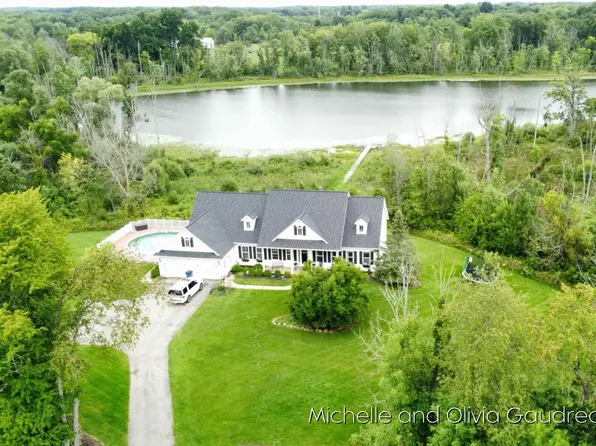 9531 92nd St SE, Alto, MI 49302