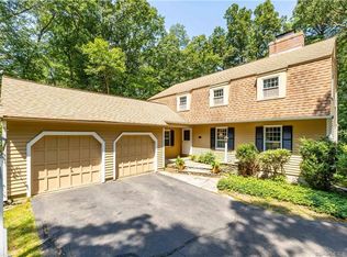 32 Fox Den Rd, West Simsbury, CT 06092