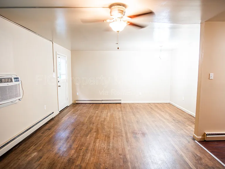 127 Upper Airbase Ln #6 — Photo 6