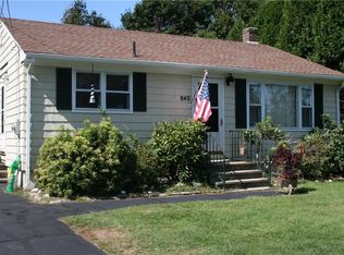 840 Boston Neck Rd, Narragansett, RI 02882