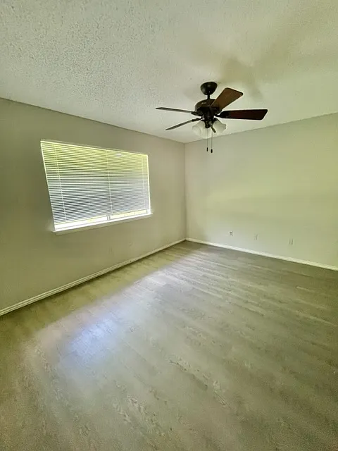 2 bed, 832 sqft, $1,150 — Photo 3
