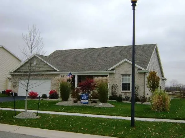 3854 Bridgecreek Blvd, Sylvania, OH 43560