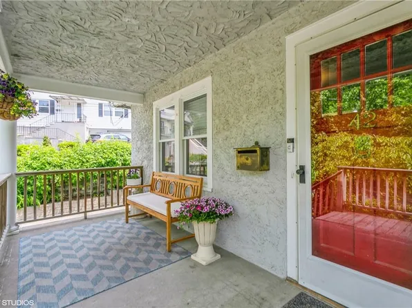 42 Gordon Avenue, Sleepy Hollow, NY 10591