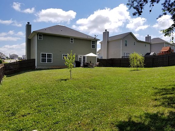 2nd image of 1723 Thebes Ln