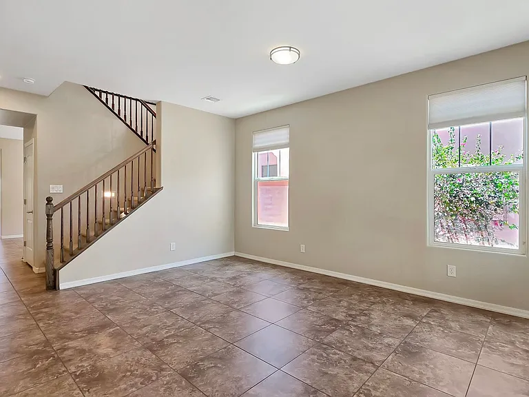 20737 W Valley View Dr — Photo 17