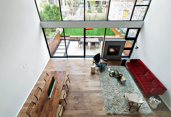 Sold by Compass | media 18