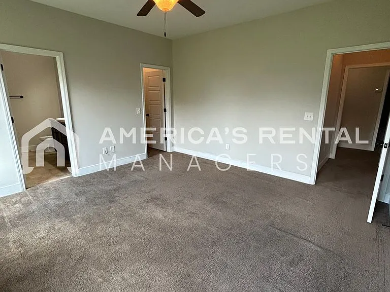 229 Union Station Dr — Photo 10
