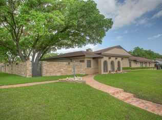4252 Norwich Dr, Fort Worth, TX 76109