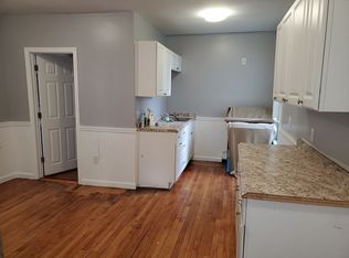 30 Columbia St #1, Worcester, MA 01604