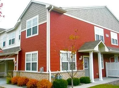 15652 Emerald Dr #10 — Photo 1
