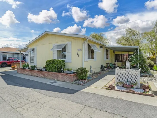 5130 County Road 99w APT 67, Dunnigan, CA 95937