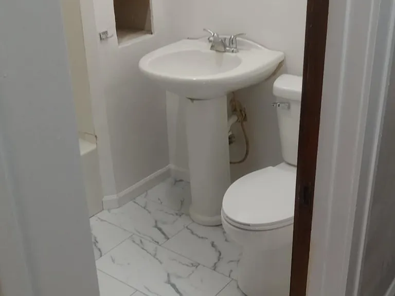 2314 Carmel Ave — Photo 5