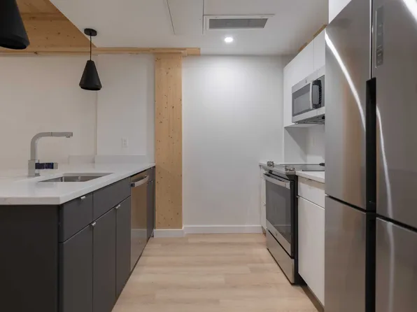 (undisclosed Address), Boston, MA 02118