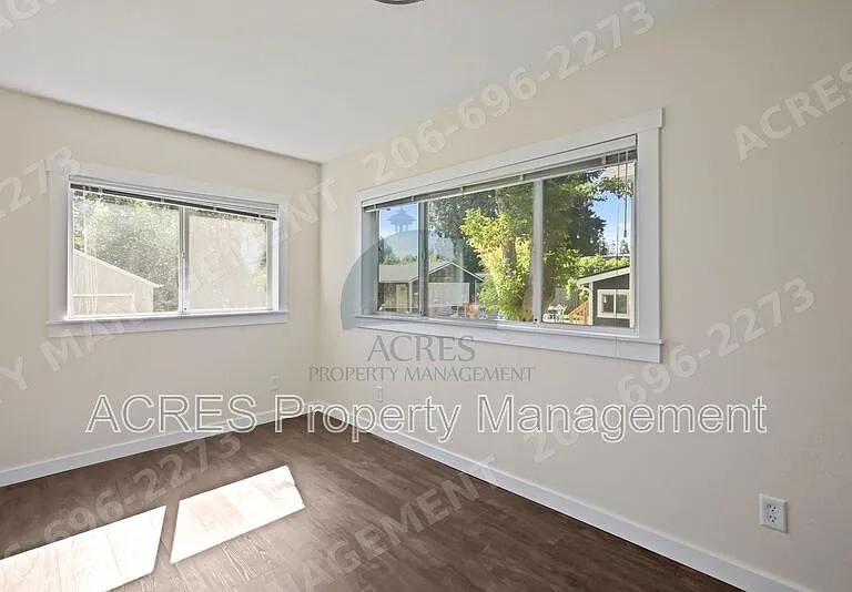 15446 21st Ave SW — Photo 15