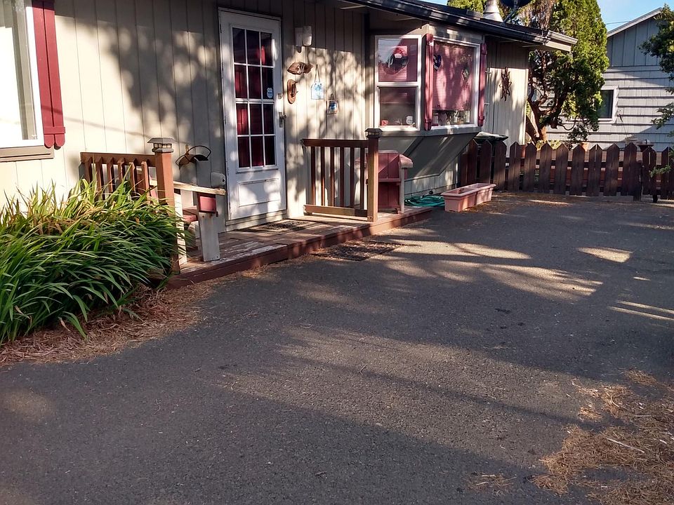 2nd image of 3LL 11th Ave