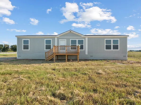 207 Homestead Ct, Lipan, TX 76462