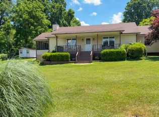 686 Hiawassee Ests, Hiawassee, GA 30546