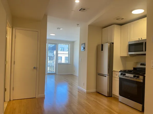 506 Washington Avenue image 1 of 5