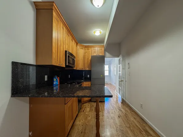 126 Withers Street image 1 of 26