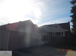 2401 Stirling Ave, Lansing, MI 48910