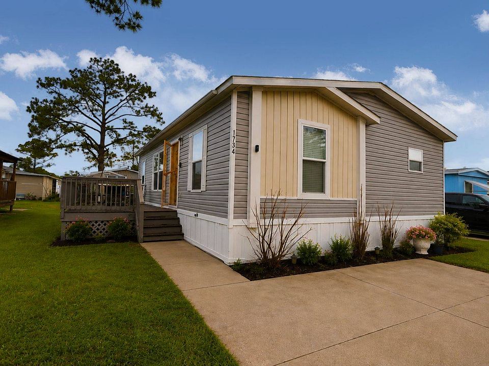1st image of 1734 Daffodil Ave #340