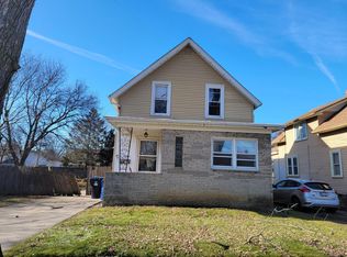 316 Wickham Blvd, Racine, WI 53405
